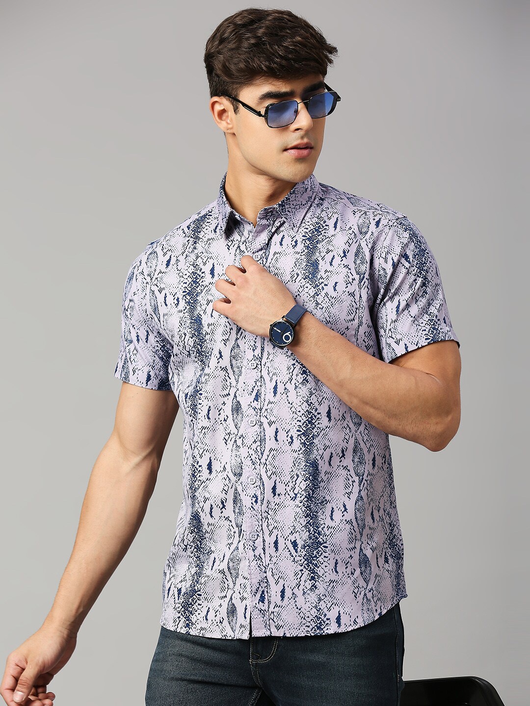 

HERE&NOW Lavender Classic Slim Fit Floral Printed Button-Down Collar Pure Cotton Shirt