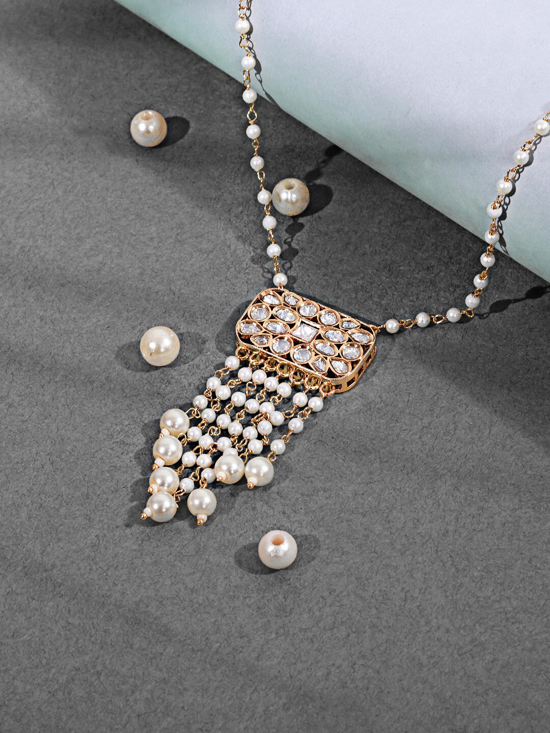 

ABDESIGNS Gold-Plated Artificial Stones & Beads Necklace
