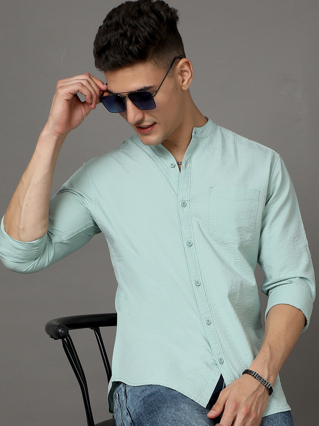 

Moda Rapido Sea Green Slim Fit Self Design Cotton Casual Shirt
