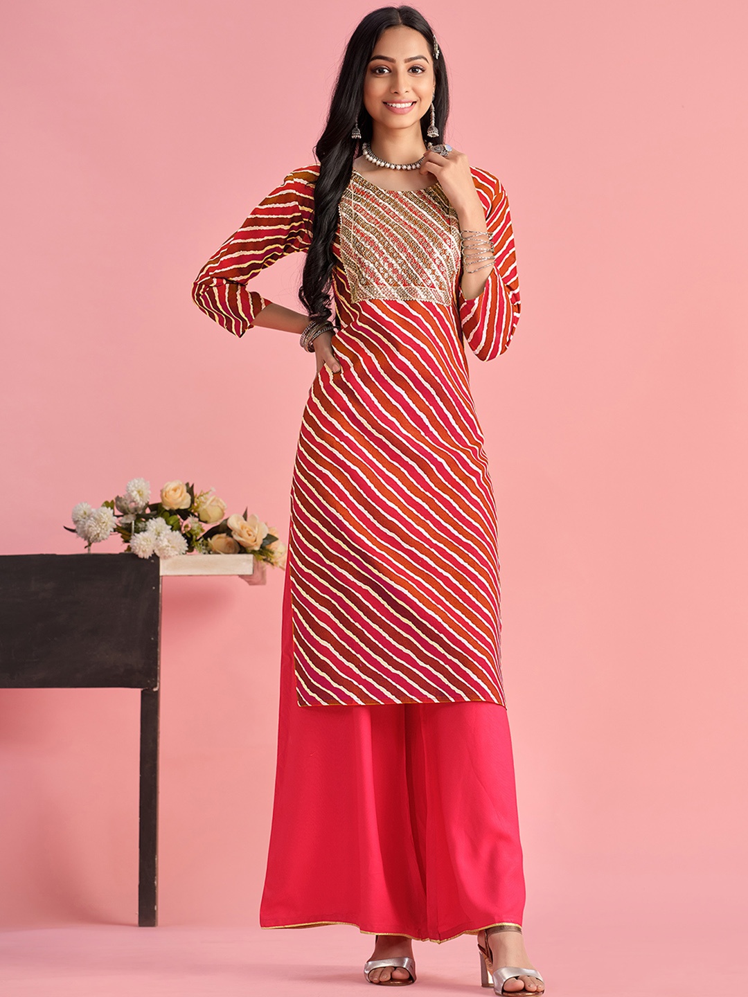 

Sangria Leheriya Printed Sequinned Cotton Kurta, Red