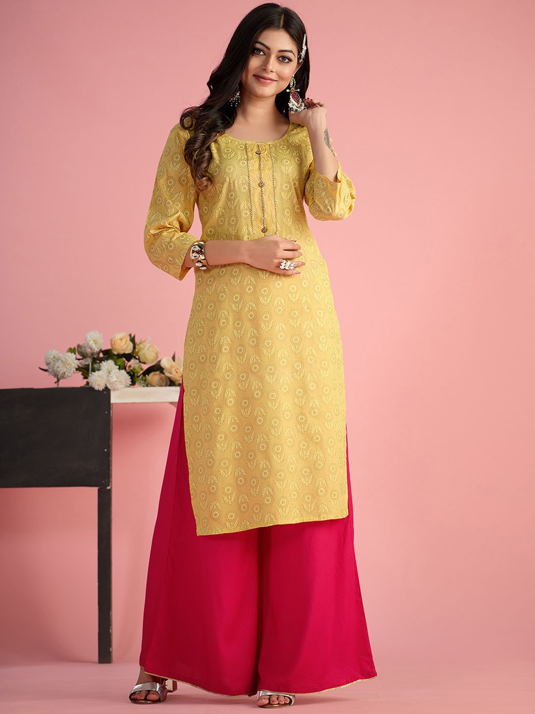 

Sangria Yellow & Brown Ethnic Motifs Printed Cotton Kurta