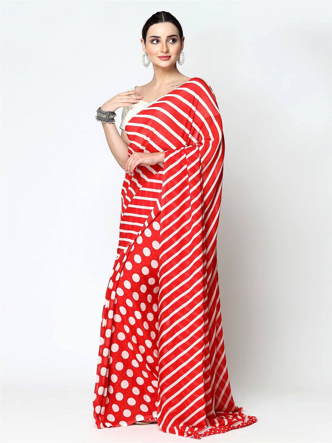 

KALINI Striped Georgette Saree, Red