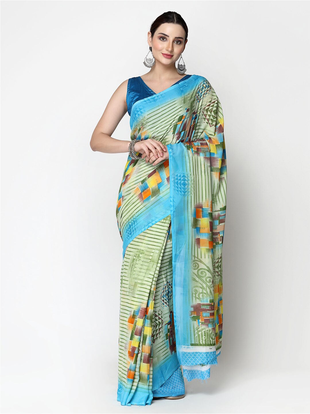 

KALINI Floral Printed Georgette Saree, Green