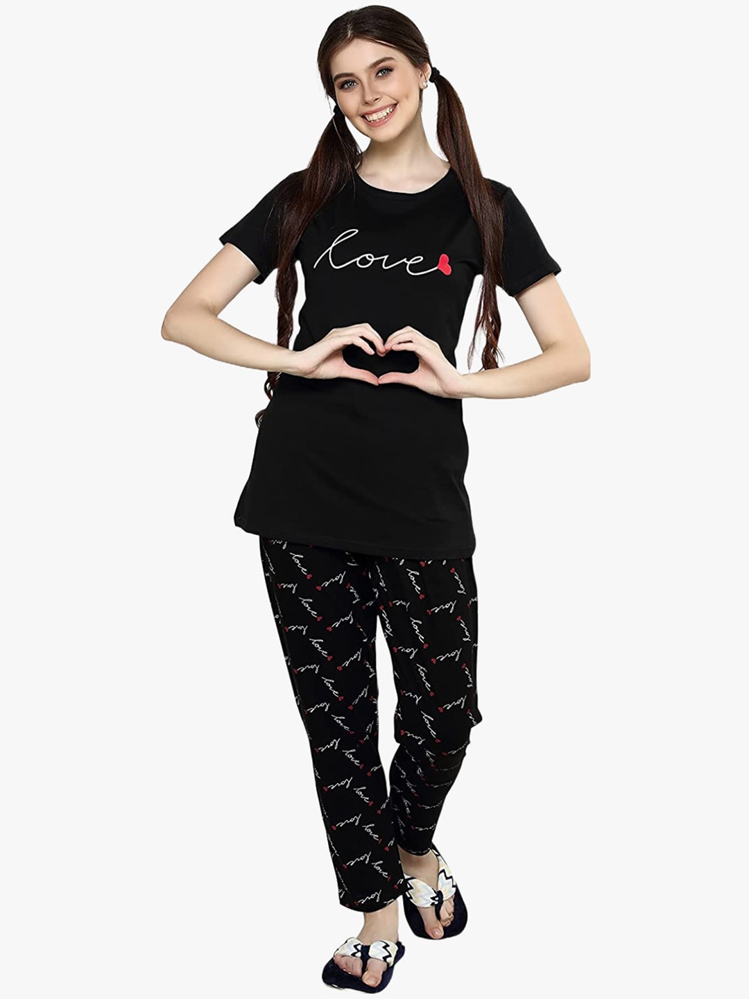 

evolove Typography Printed Pure Cotton Night Suit, Black