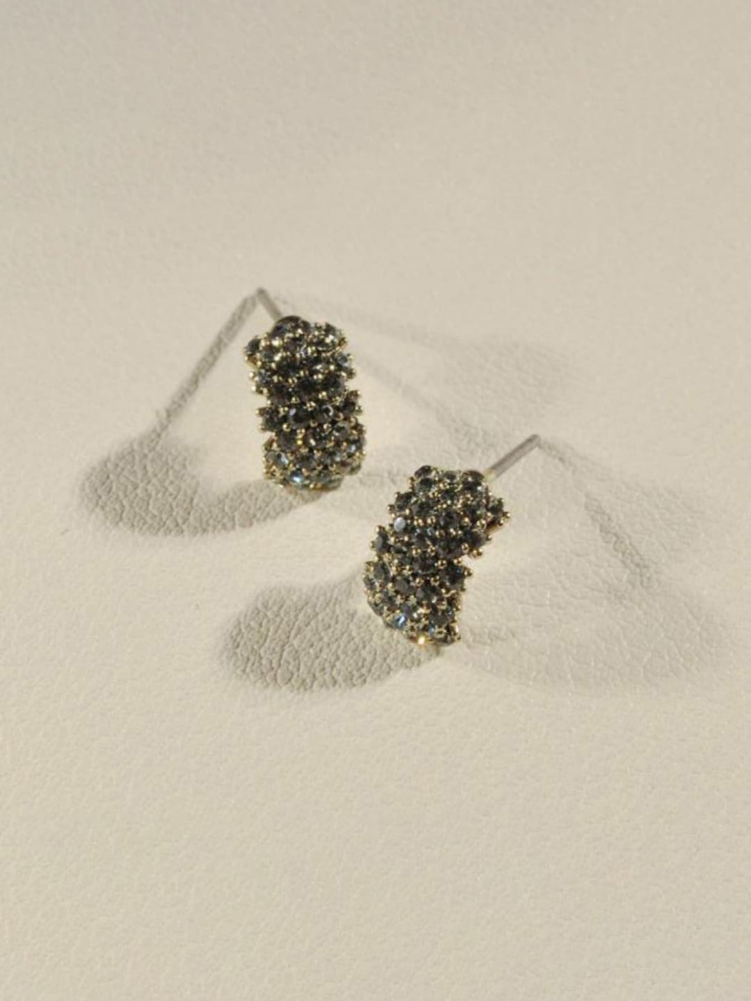 

SALTY Contemporary Studs Earrings, Silver