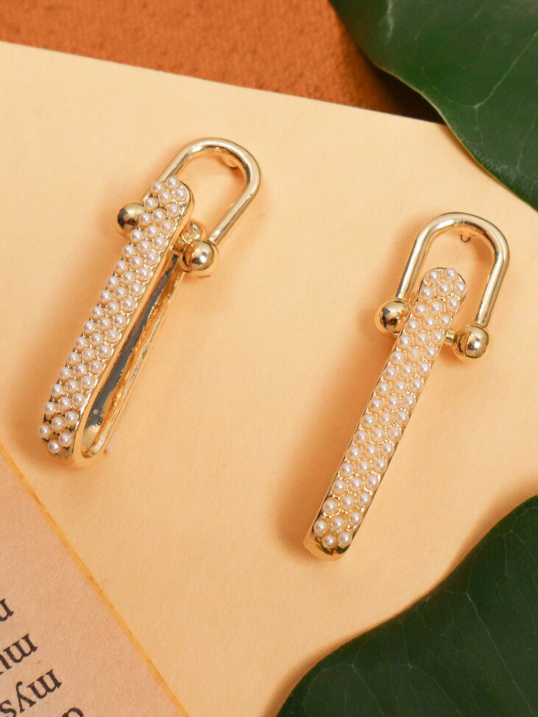 

SALTY Contemporary Studs Earrings, Gold