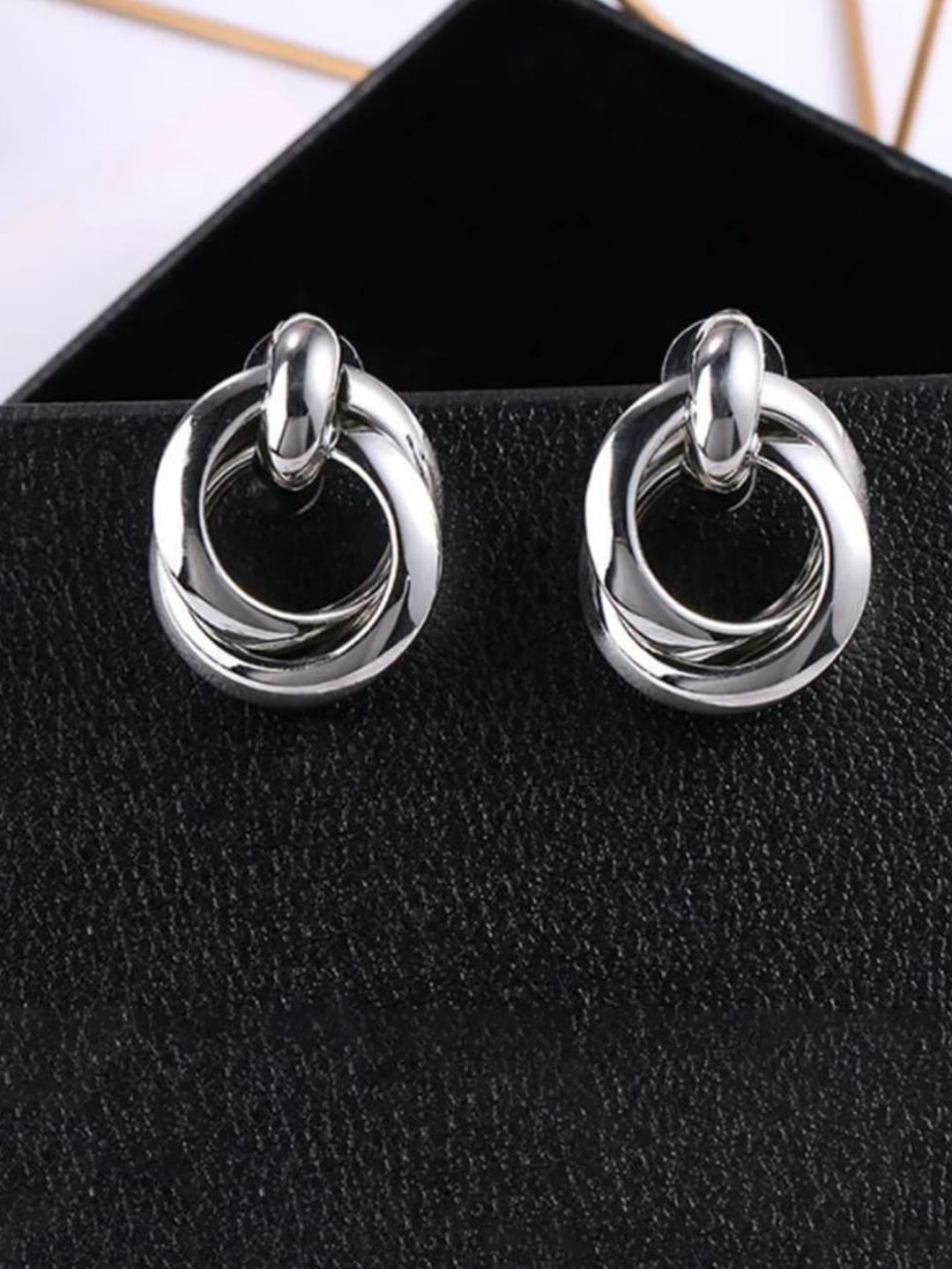 

SALTY Contemporary Studs Earrings, Silver