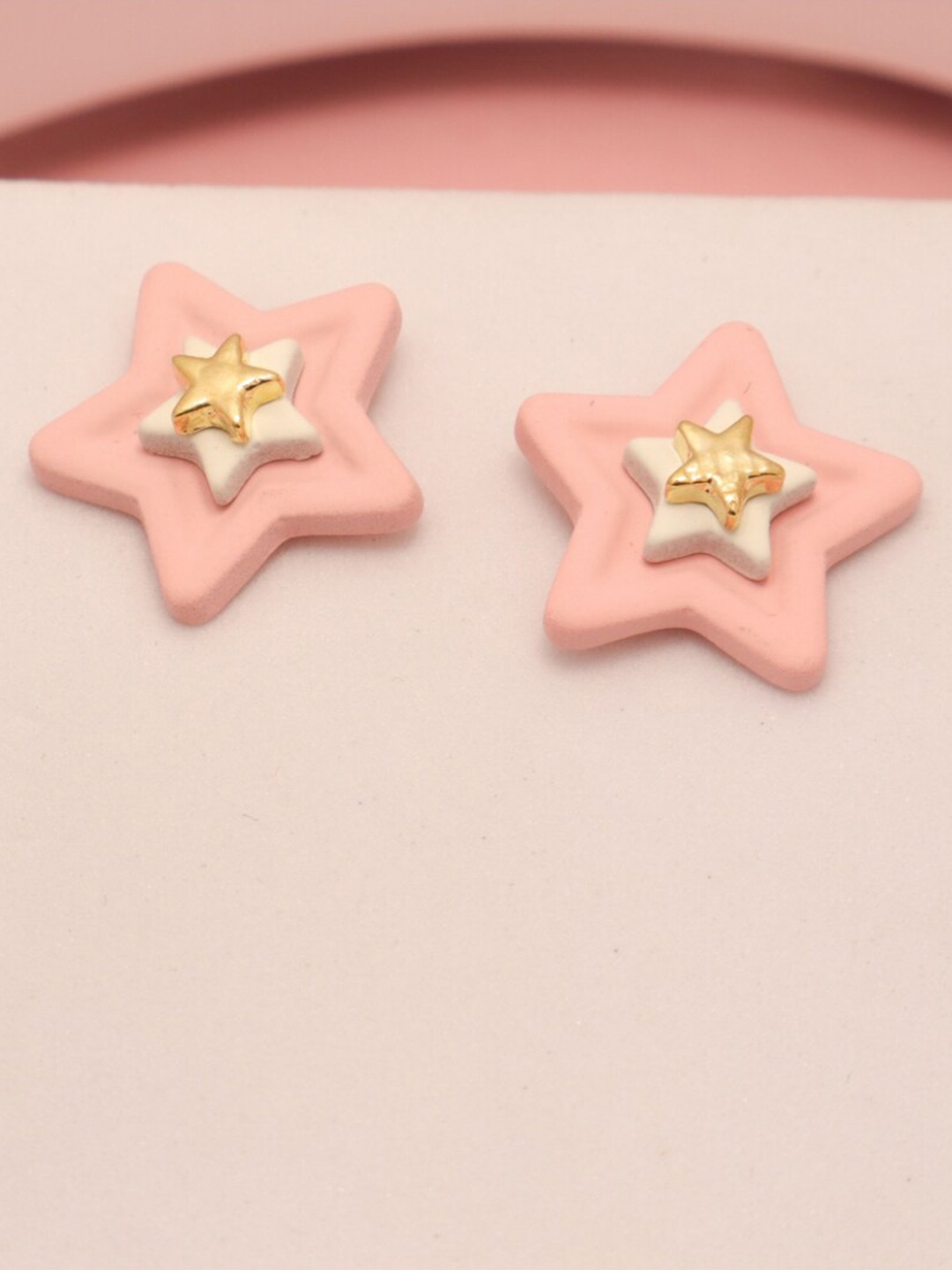

SALTY Gold-Plated Star Shaped Studs Earrings