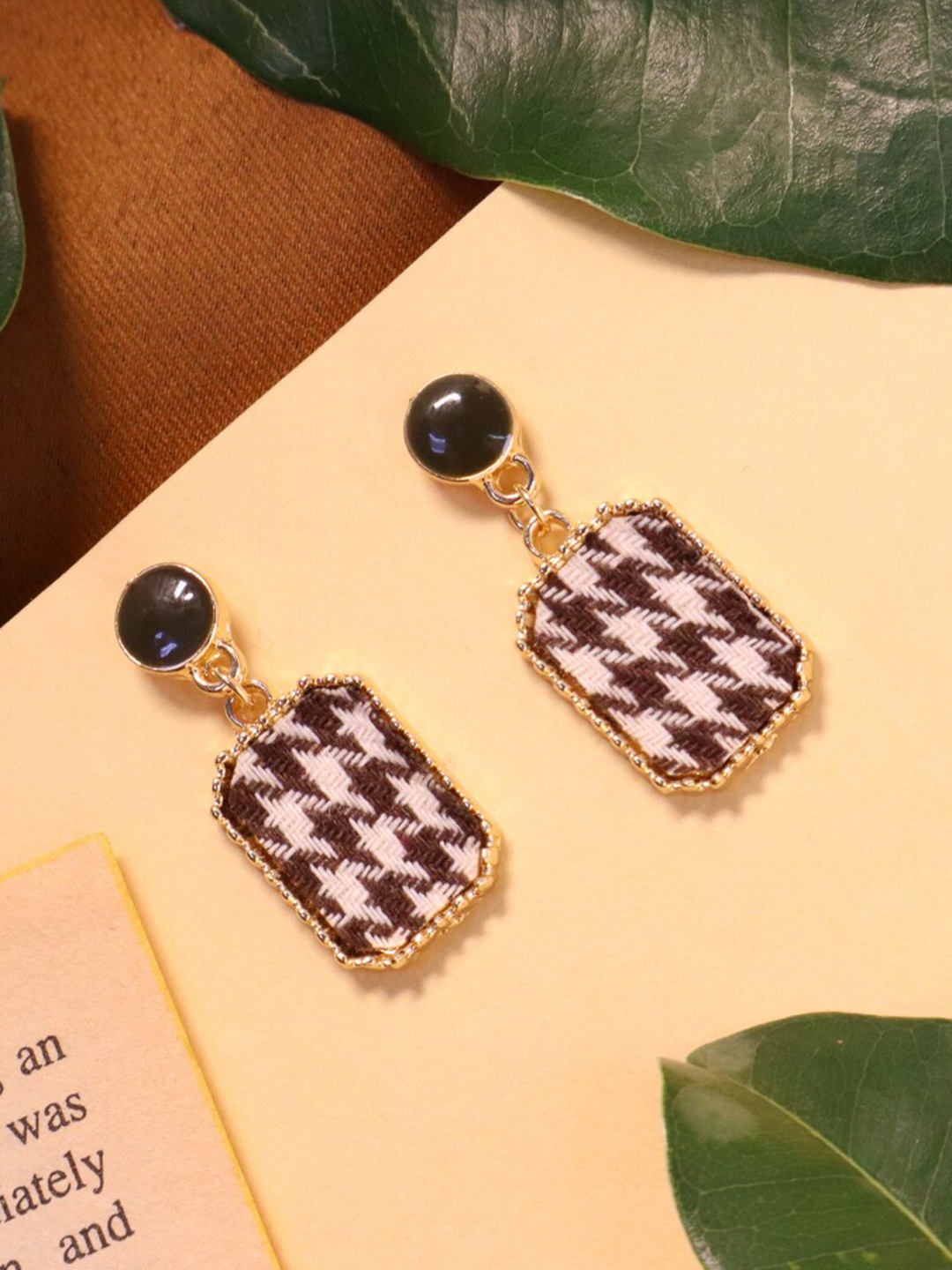 

SALTY Contemporary Drop Earrings, Black