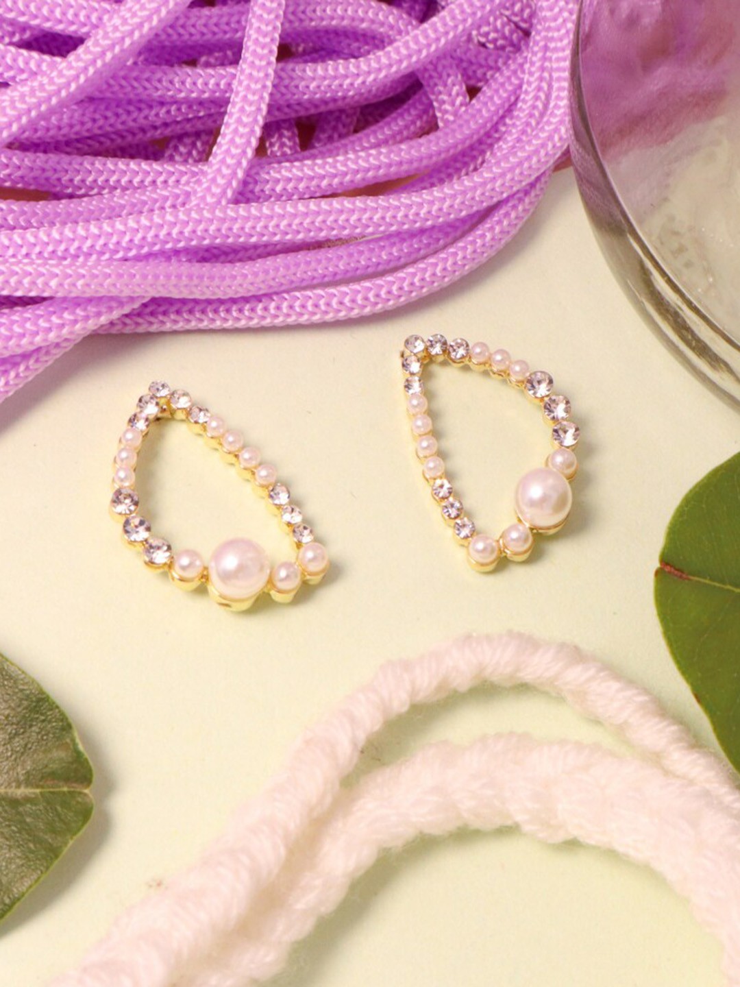 

SALTY Contemporary Stud Earrings, White