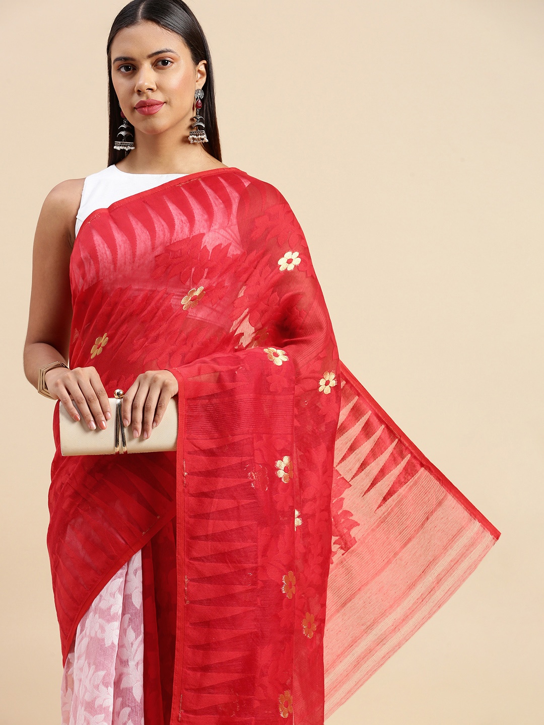 

DESH BIDESH Floral Pure Cotton Taant Saree, Red