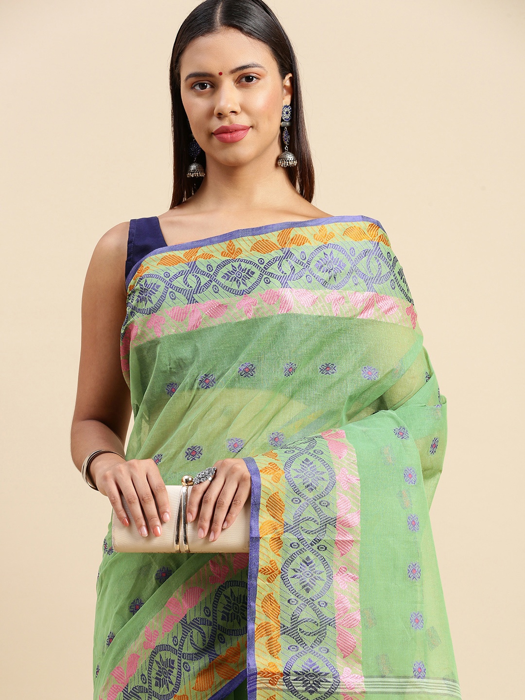 

DESH BIDESH Woven Design Pure Cotton Taant Saree, Green