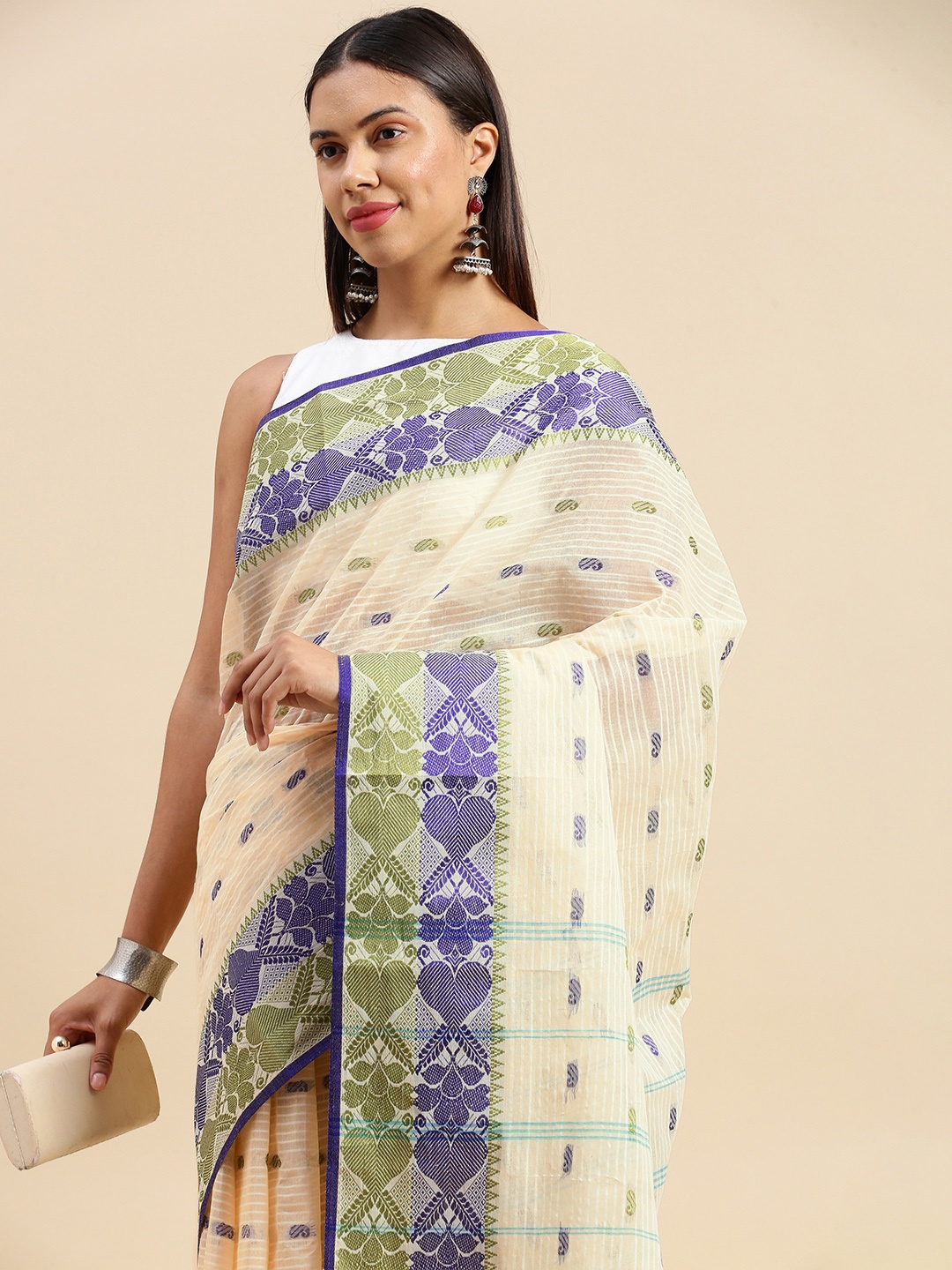 

DESH BIDESH Woven Design Pure Cotton Taant Saree, Off white