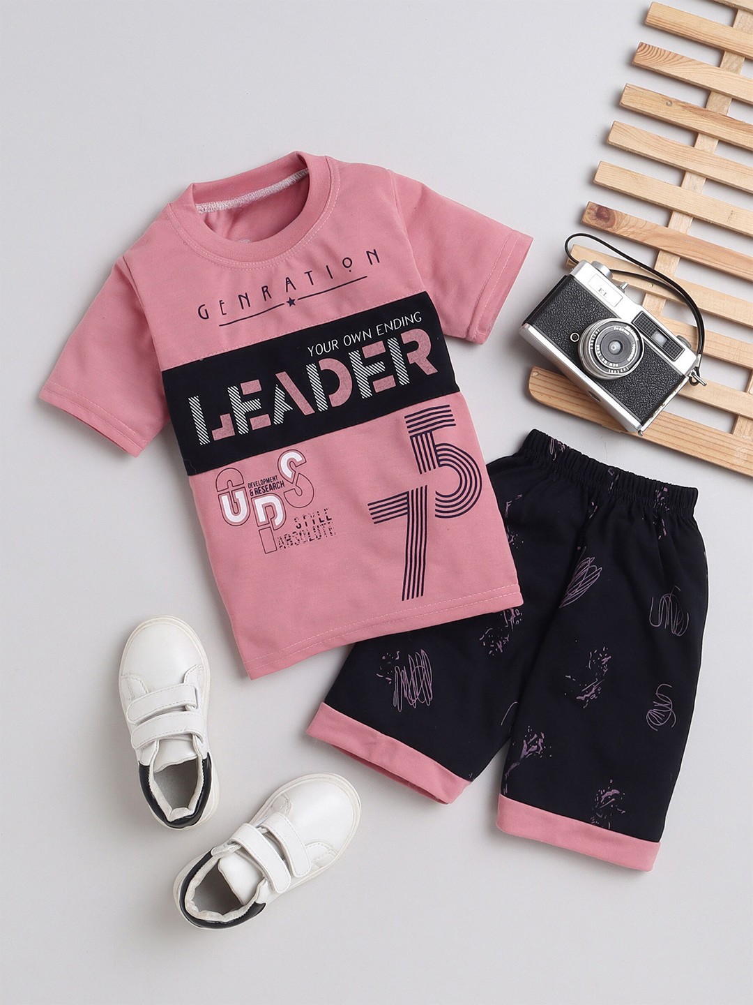 

BAESD Boys Printed Pure Cotton T-Shirt With Shorts, Pink