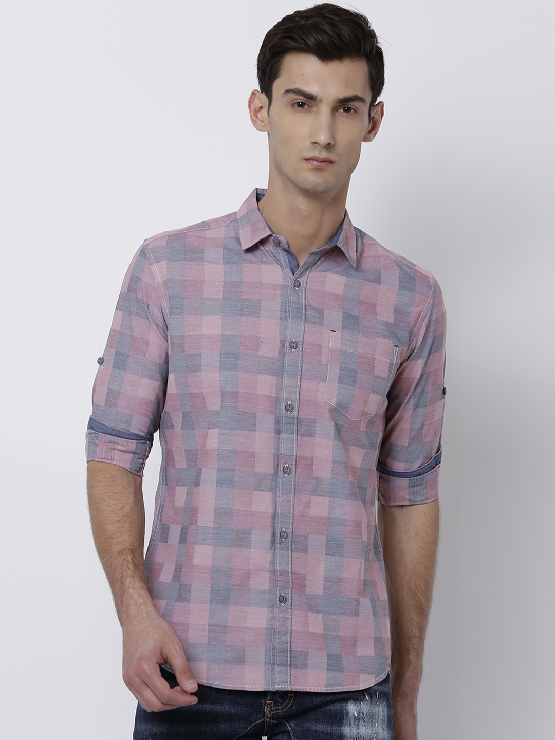 

LOCOMOTIVE Men Pink & Navy Blue Slim Fit Checked Casual Shirt