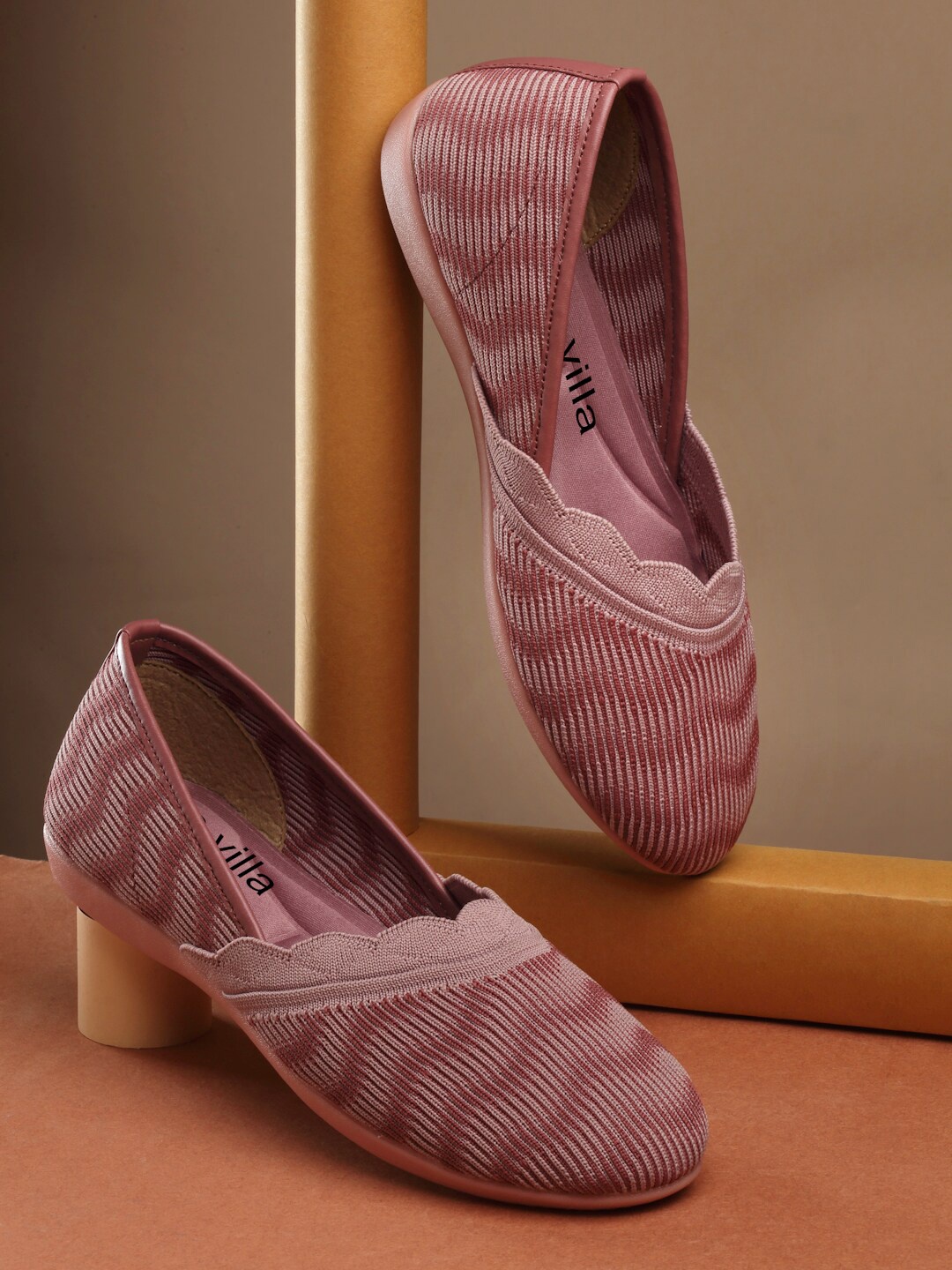 

sneakers villa Round Toe Textured Ballerinas, Pink