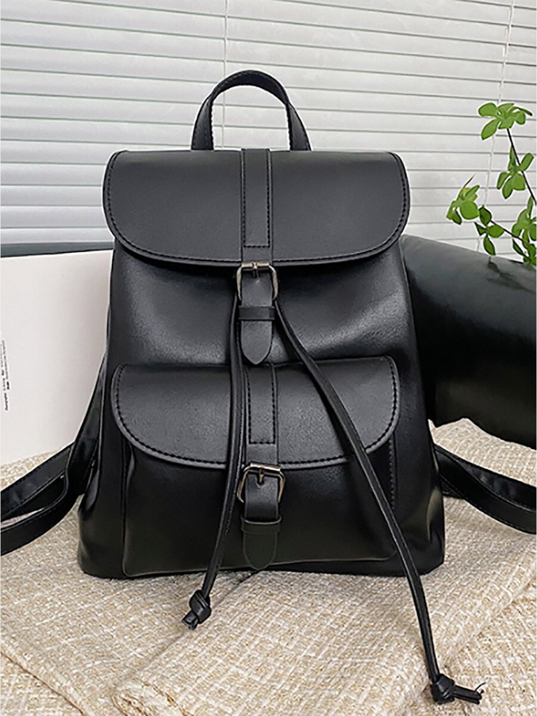 

Styli Women Sternum Straps Medium Backpack, Black