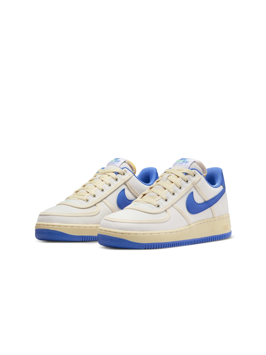 

Nike Women Air Force 1 '07 Sneakers, White