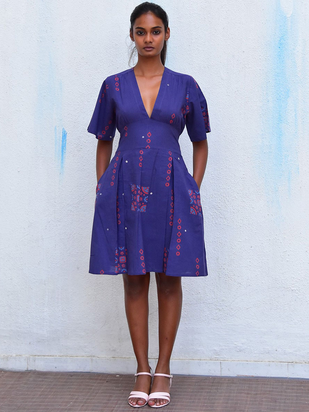 

Chidiyaa V-Neck Floral Fit & Flare Cotton Dress, Blue