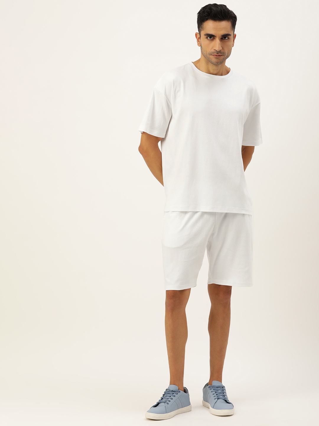 

Bene Kleed Men Solid Pure Cotton T-shirt With Shorts, White