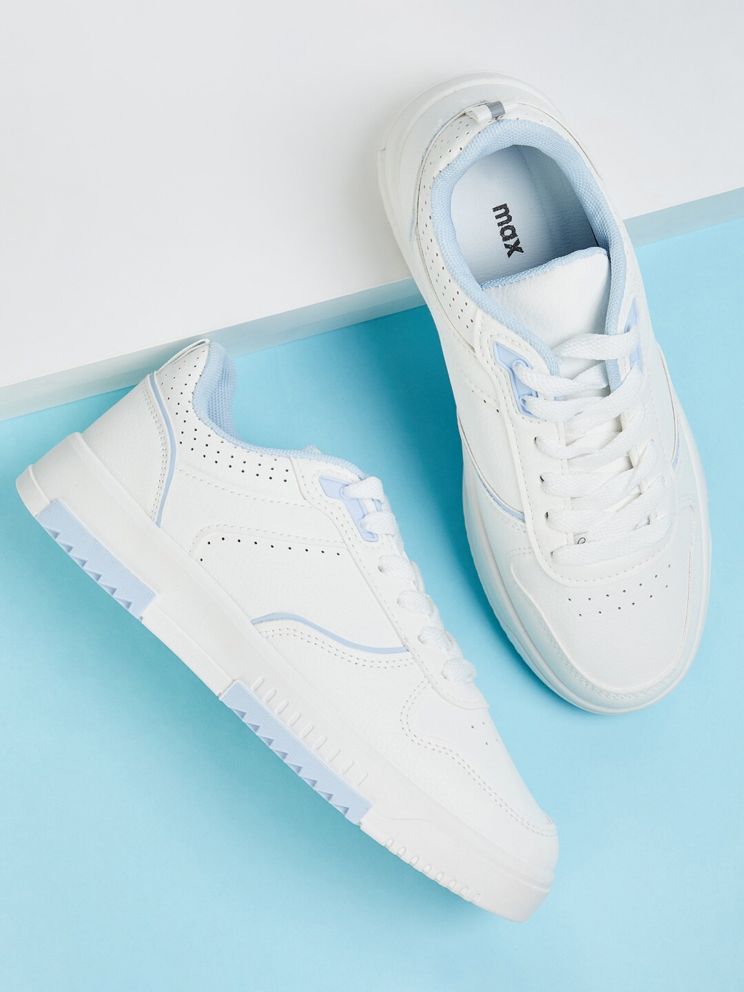 

max Women Perforated Sneakers, White