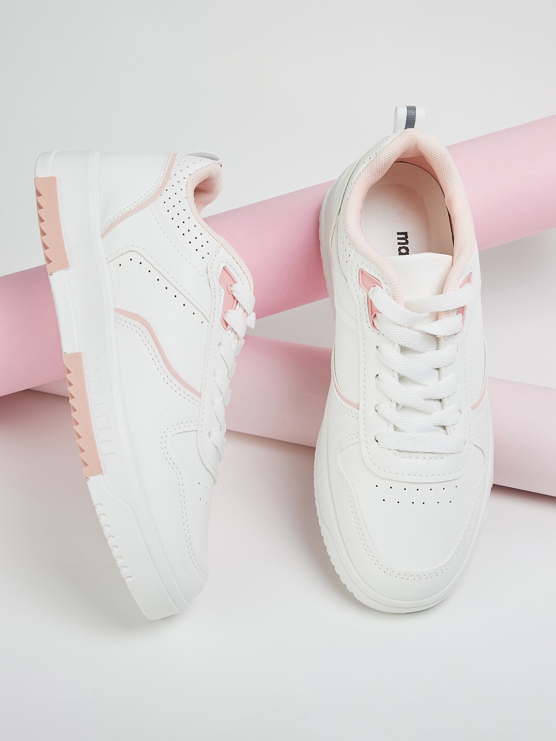 

max Women Perforated Sneakers, White
