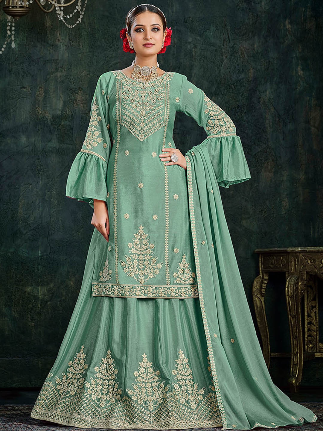 

ODETTE Ethnic Motifs Embroidered Regular Kurta with Skirt & With Dupatta, Sea green