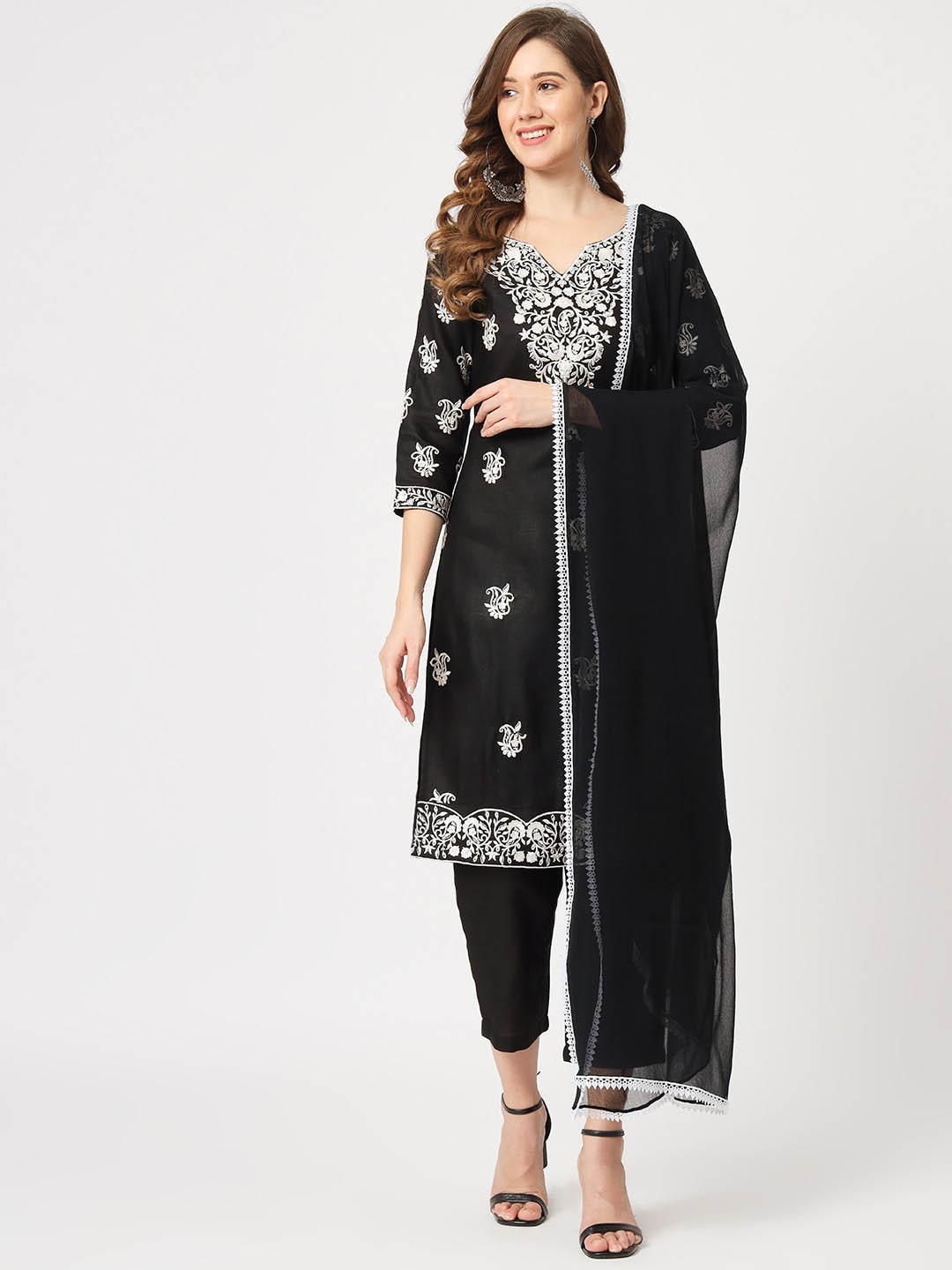 

Pannkh Ethnic Motifs Embroidered Thread Work Kurta With Trousers & With Dupatta, Black
