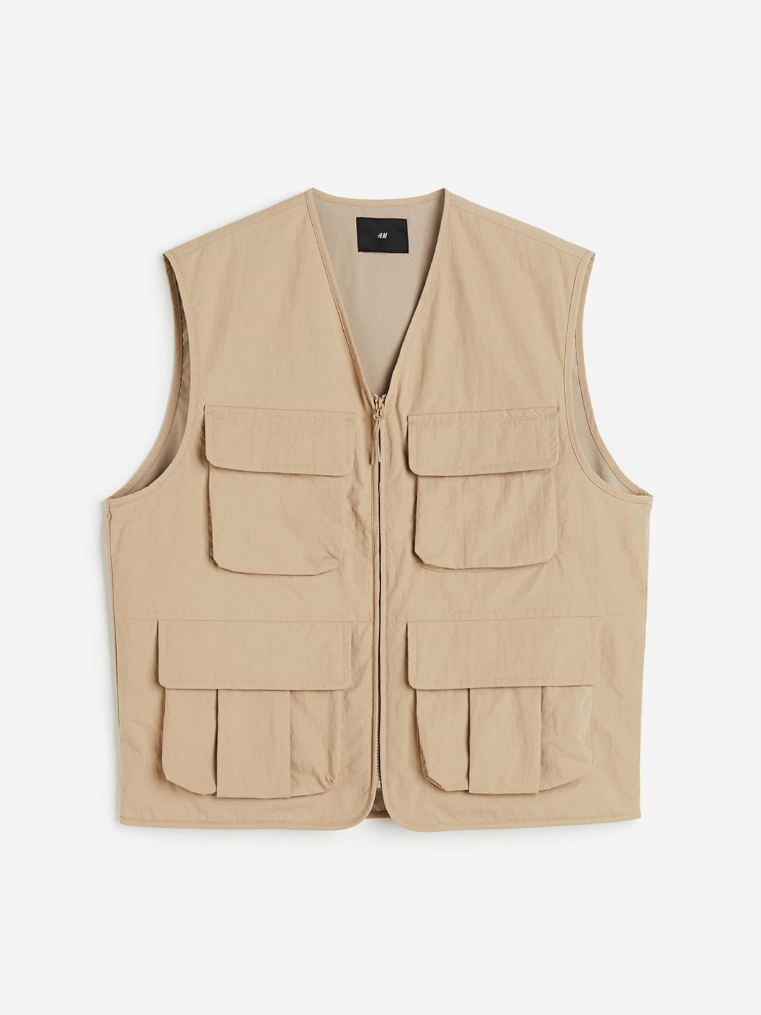 

H&M Men Relaxed Fit Nylon Cargo Gilet, Beige