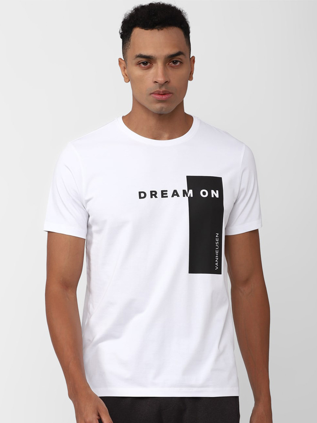 

Van Heusen Flex Typography Printed Slim Fit T-shirt, White