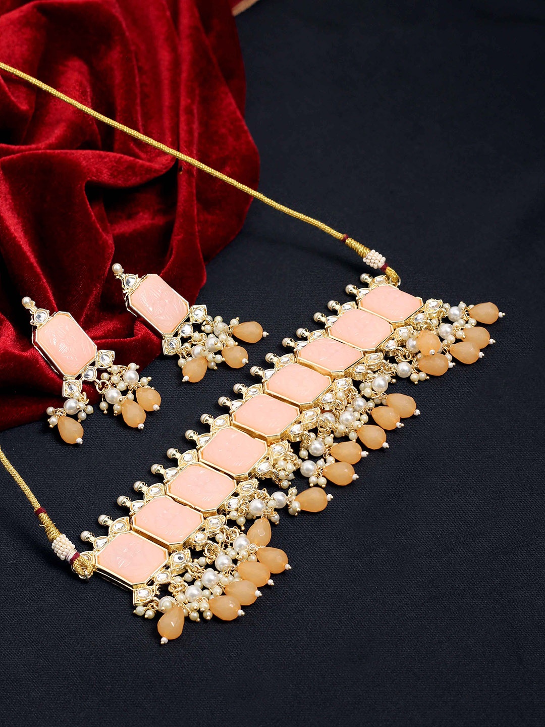 

SAIYONI Gold-Plated Kundan-Studded & Beaded Necklace & Earrings