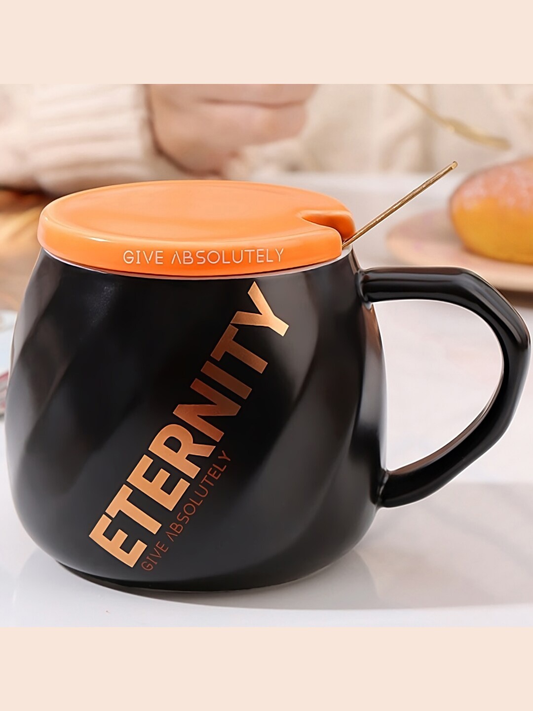 

BonZeaL Black Printed Ceramic Glossy Coffee Mug With Lid & Spoon 430 ml