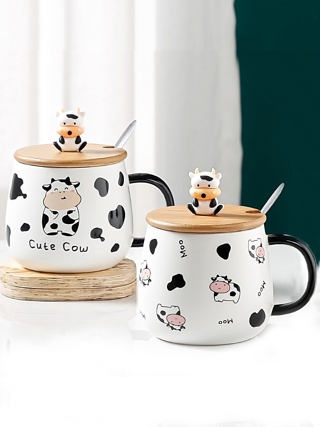 

BonZeaL White 2 Pieces Printed Ceramic Glossy Coffee Mug With Lid & Spoon 480 ml