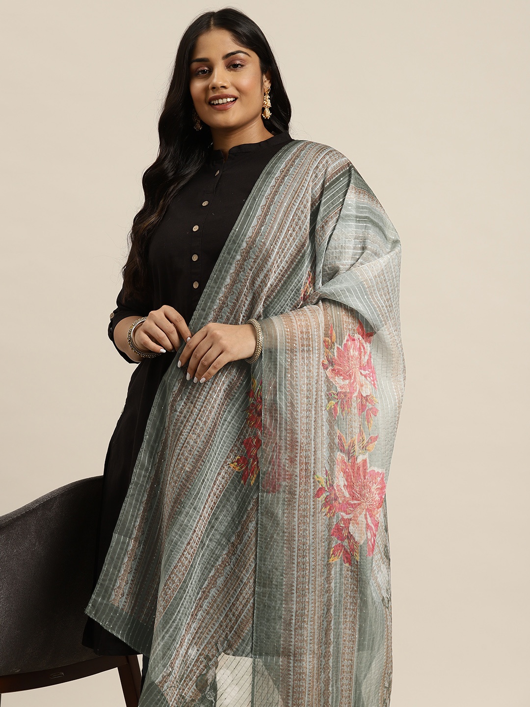 

Sztori Floral Striped Organza Dupatta with Sequinned Detail, Sea green