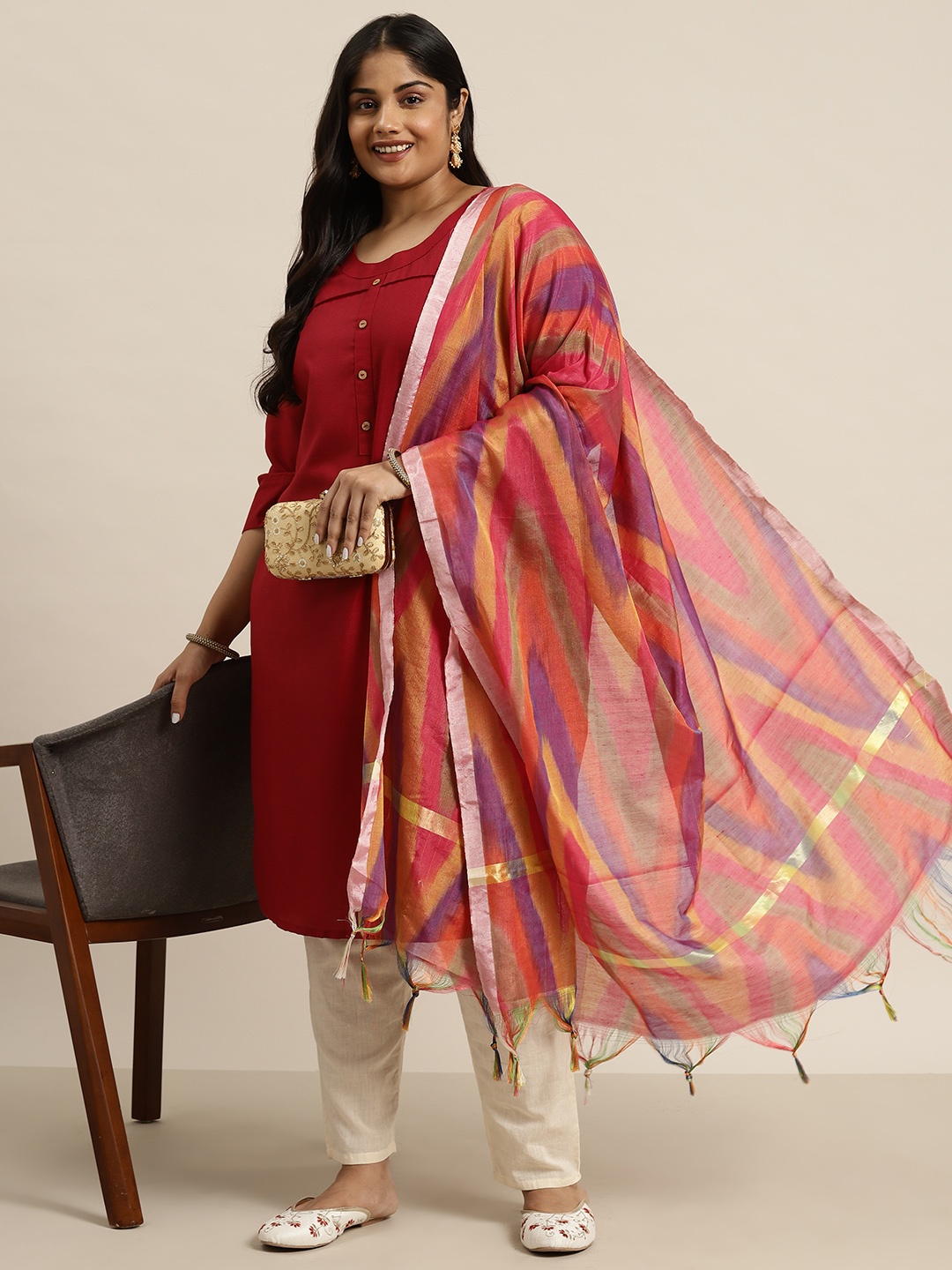

Sztori Geometric Woven Design Dupatta, Pink