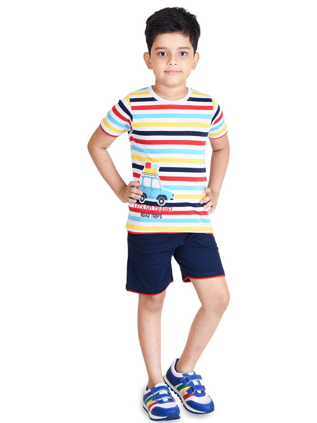 

Clothe Funn Boys Striped T-shirt With Shorts, White