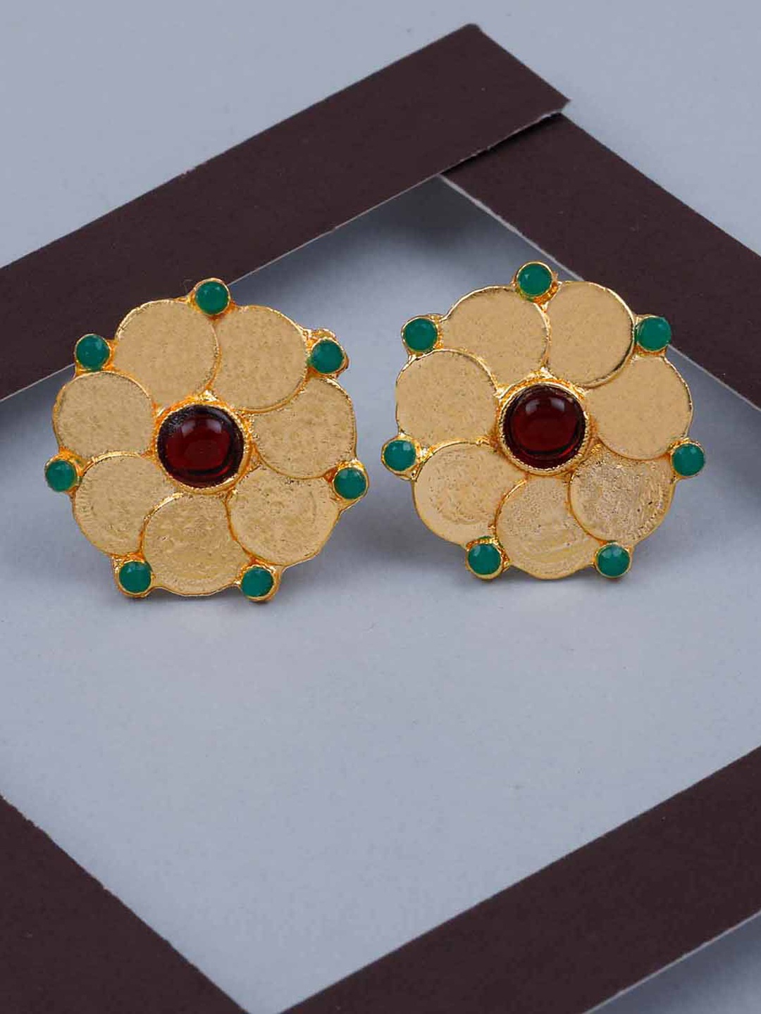

Silver Shine Contemporary Studs Earrings, Gold