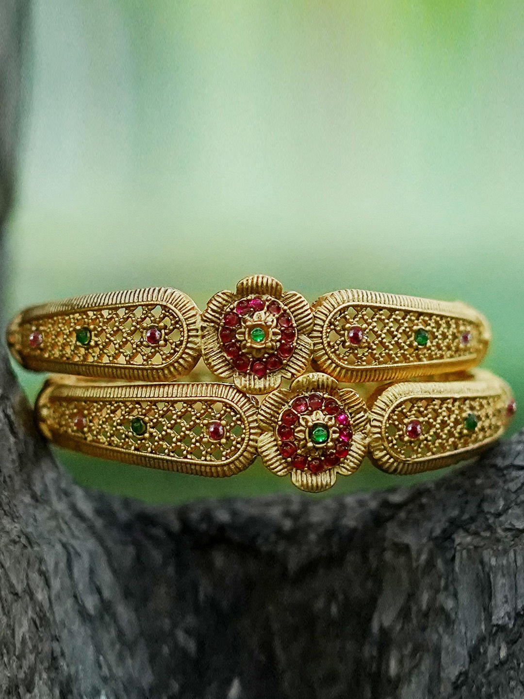 

MANSIYAORANGE Set Of 2 Gold-Plated kundan Studded Bangles