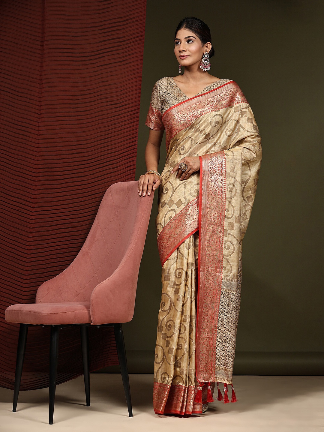 

PHEASANT Woven Design Zari Silk Cotton Saree, Brown