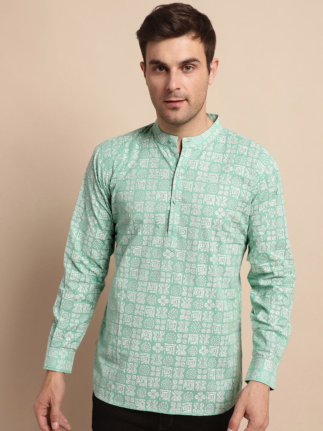 

Anouk Green & White Ethnic Motifs Printed Pure Cotton Kurta