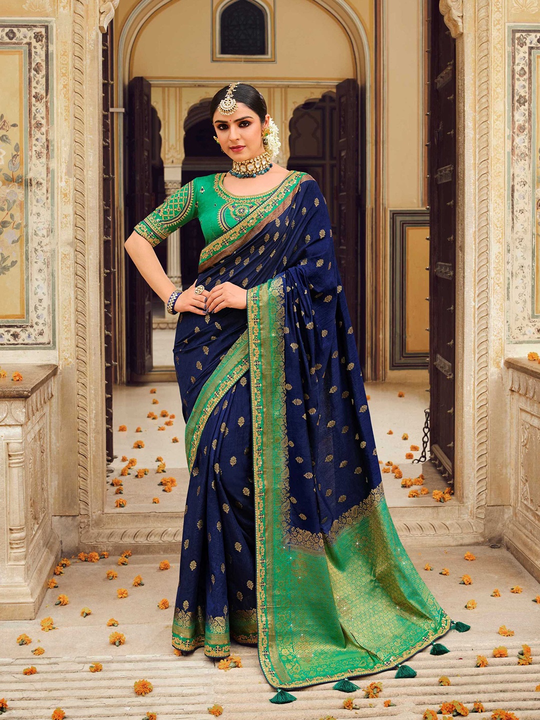 

Mitera Navy Blue & Green Woven Design Silk Blend Banarasi Saree