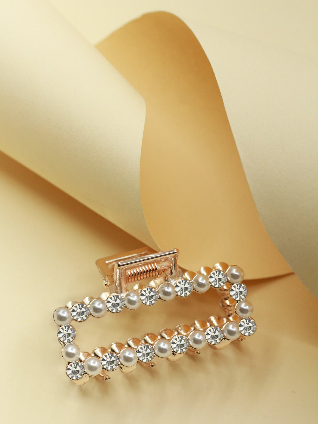 

SAIYONI Embellished Beaded Claw Clip, Gold