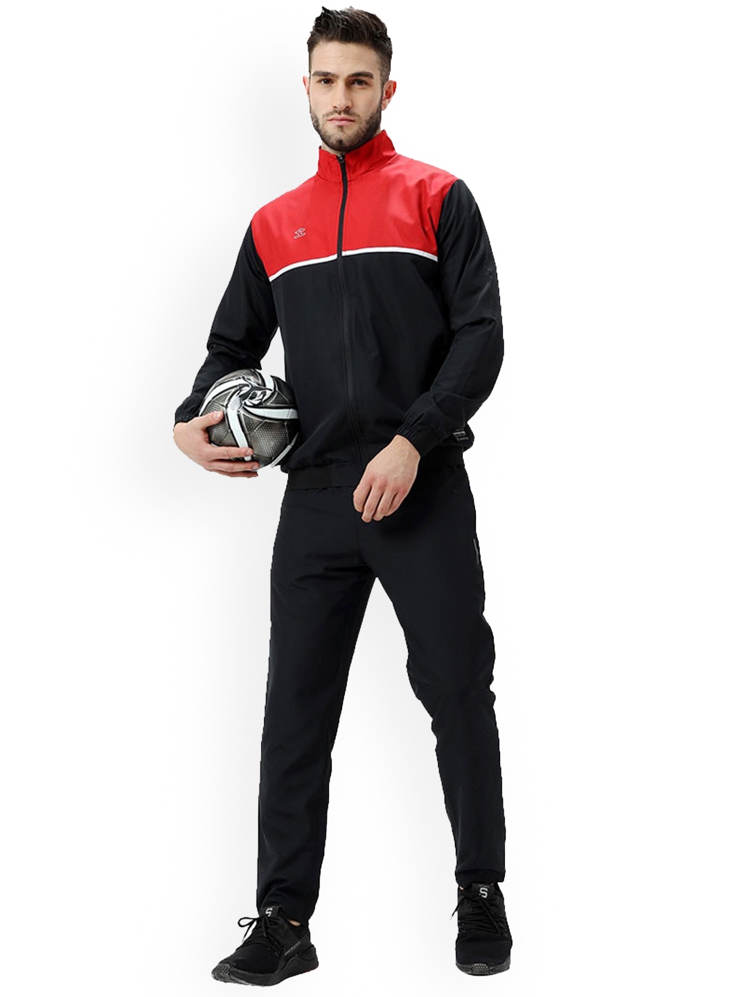 

Shrey Men Colourblocked High Neck Tracksuits, Black