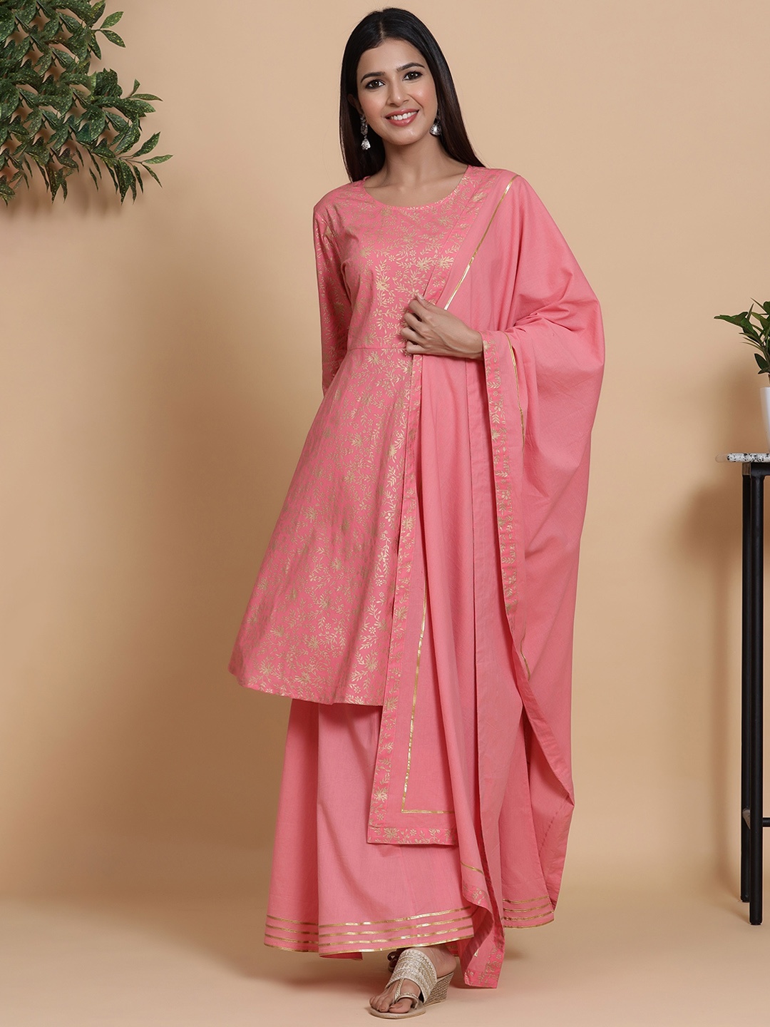 

mirari Floral Printed Pure Cotton Kurta With Skirt & Dupatta, Pink