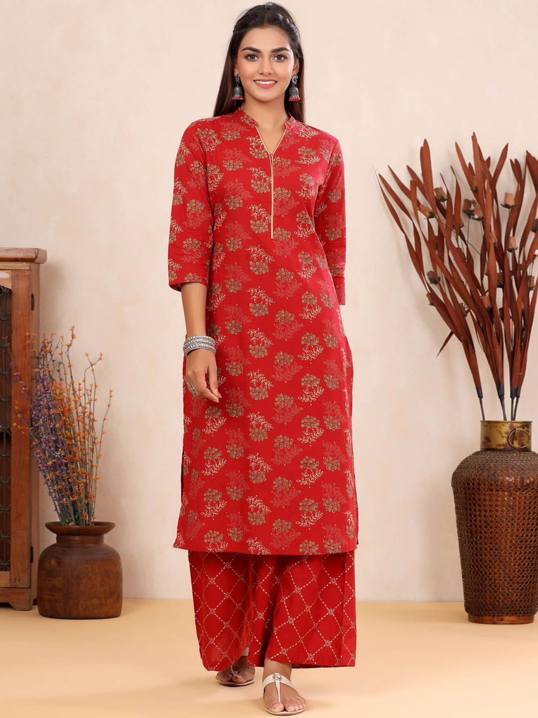

mirari Floral Printed Regular Pure Cotton Kurta With Palazzos, Red
