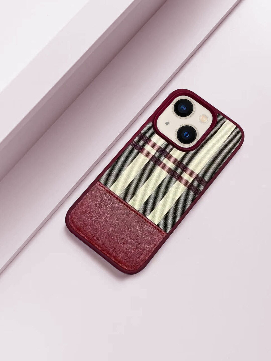 

TREEMODA Checked iPhone 13/14 Magsafe Leather Back Case, Maroon