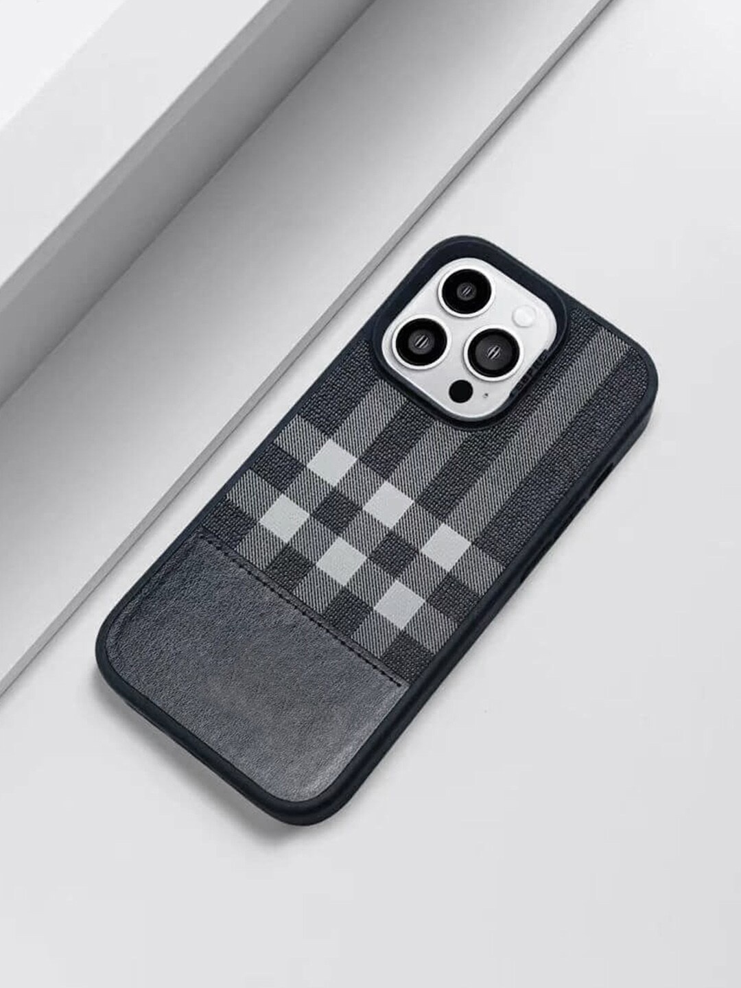 

TREEMODA Checked iPhone 14 Pro Max Back Case, Black