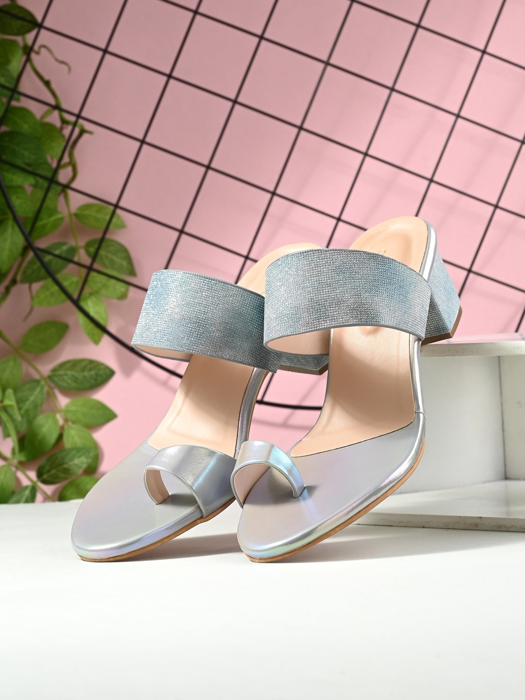 

CLOG LONDON Textured Open One Toe Block Heels, Grey