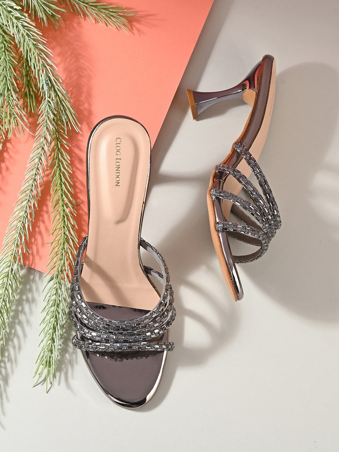 

CLOG LONDON Embellished Open Toe Slim Heels, Grey