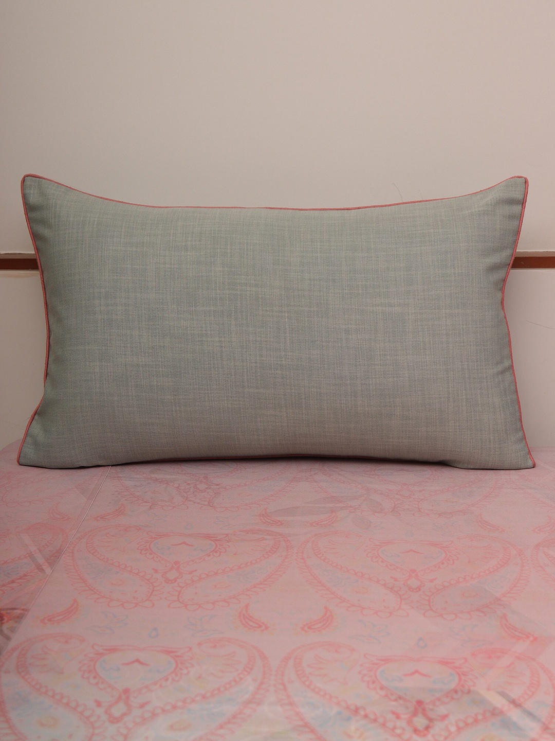 

ZEBA Blue & Red Printed Double Queen Bed Cover With 2 Pillow Covers